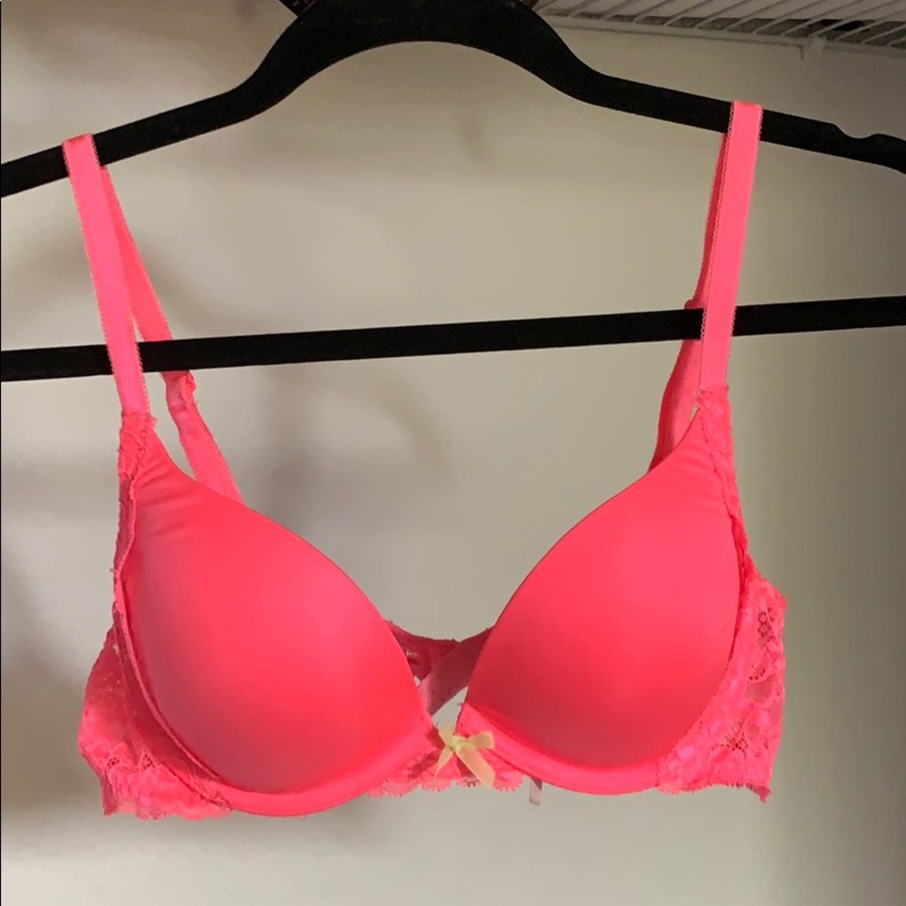 Victoria’s Secret Dream Angles slush Up